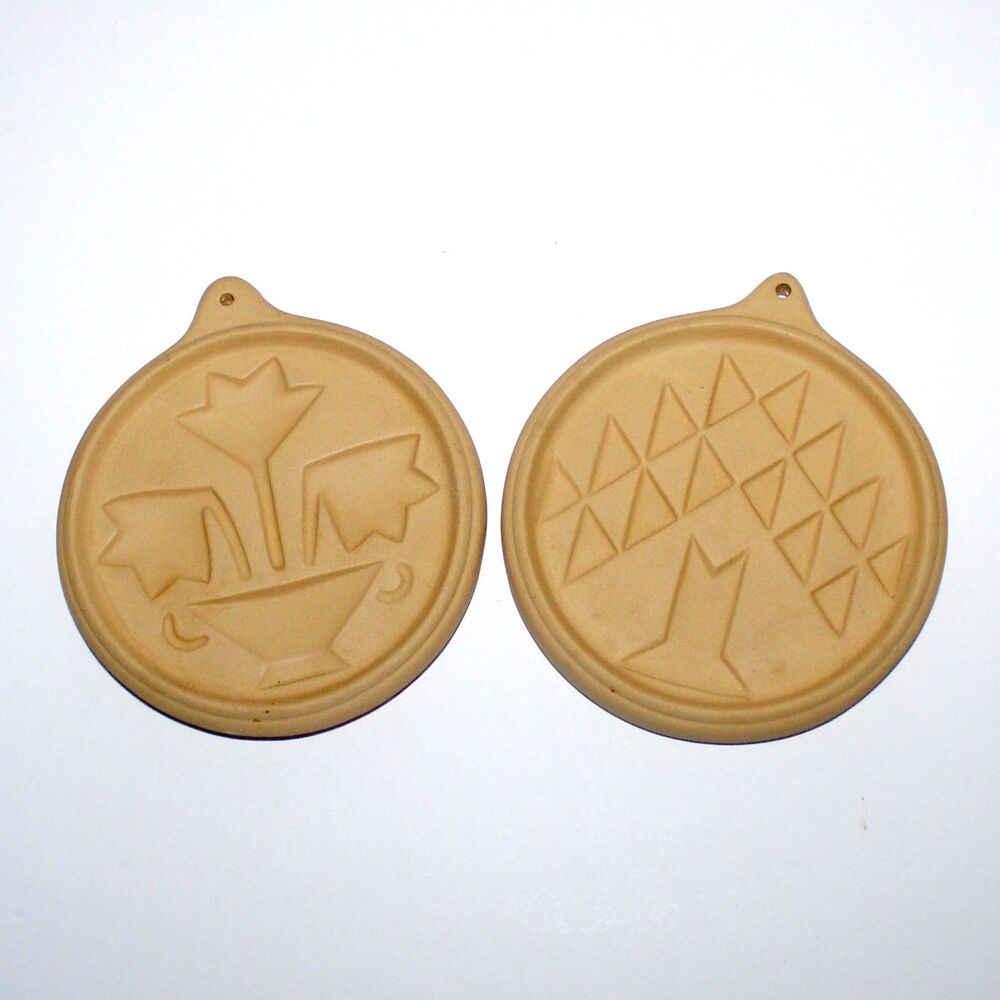 Museum of American Folk Art Pfaltzgraff Cookie Mold set 2 country decor